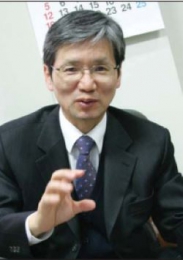 법원장 시절 미술관 같은 법원 만들어, 국내외 유명 작가 작품 100여 점 전시