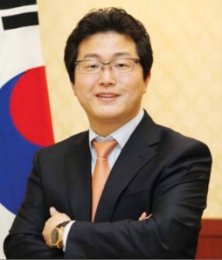 변호사 등 국가자격 4개 ‘공부의 신’ 사회공헌 일환으로 다양한 집필활동