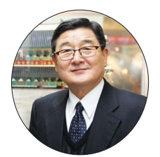 문화유산해설사 최하경 동문, 유창한 영어로 ‘우리 것’ 알려 고희에도 문화재 알리며 ‘제2의 인생’