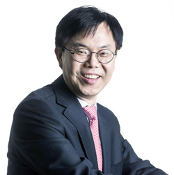 운동권 민주주의, 30년 만의 임무교대