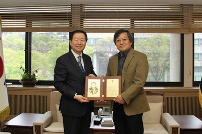 이창희·이창화 동문 5억원 기부