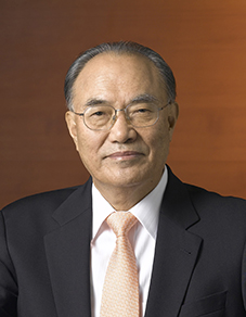 약대, 우봉 약학전시관 개관