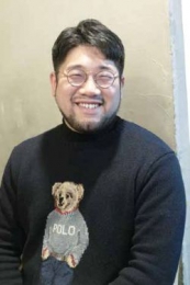 “장미 좋아한 고인 장례식, 왜 흰 국화 놓아야 하나요”  