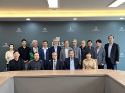 입학 60주년 기념 모교에 1000만원 전달