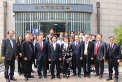 법과대학동창회 장학금 수여식 재학생 17명에 5030만원 전달