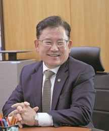 ​“직원 1900명 중 1000명의 이름과 얼굴을 다 압니다”