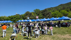 버들골에서 만난 동문 가족 500여 명 