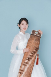 “전통을 지금 세대 언어로 바꾸고 있어요”